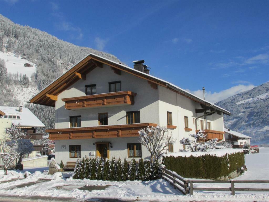 Haus Moikler Apartman Zell am Ziller Kültér fotó